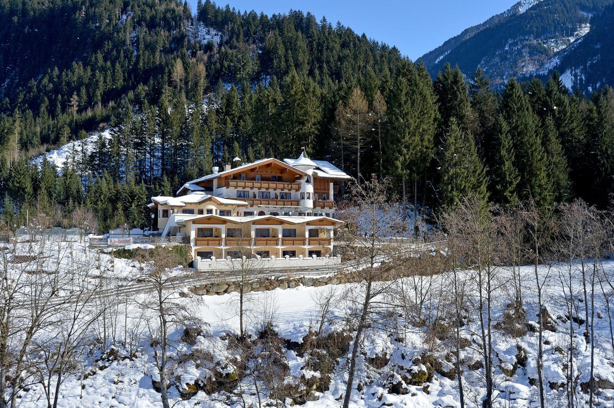 Hotel Laendenhof Superior Mayrhofen Dış mekan fotoğraf