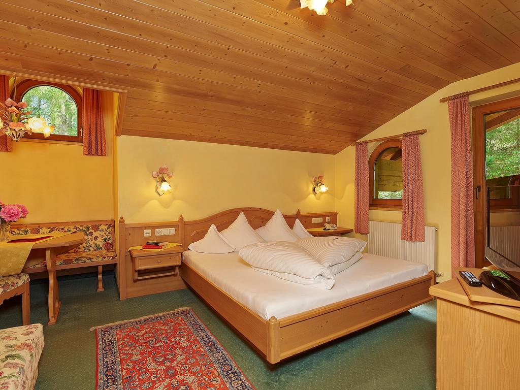 Hotel Laendenhof Superior Mayrhofen Dış mekan fotoğraf