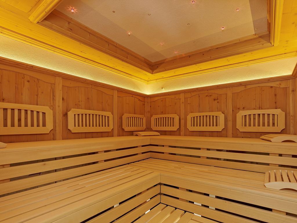 Hotel Laendenhof Superior Mayrhofen Dış mekan fotoğraf