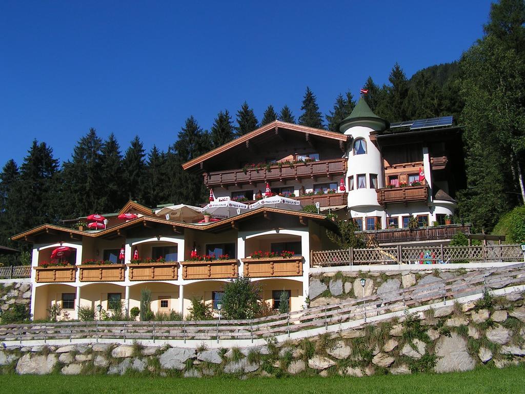 Hotel Laendenhof Superior Mayrhofen Dış mekan fotoğraf